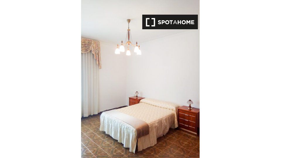 Flat to rent in Barri de les Corts