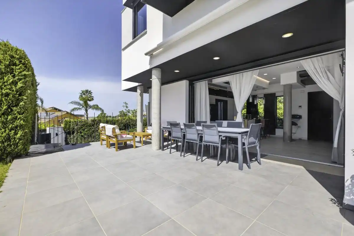 Terraza de Casa o chalet en venta en Bormujos con Aire acondicionado, Calefacción y Jardín privado