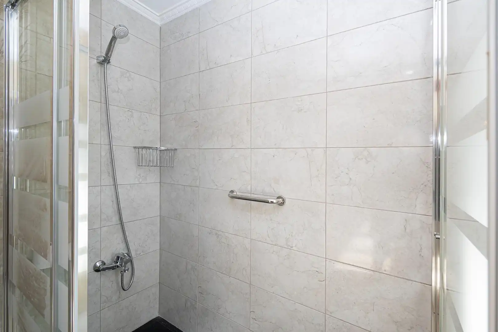Bany de Pis en venda en  Palma de Mallorca amb Aire condicionat, Jardí privat i Terrassa
