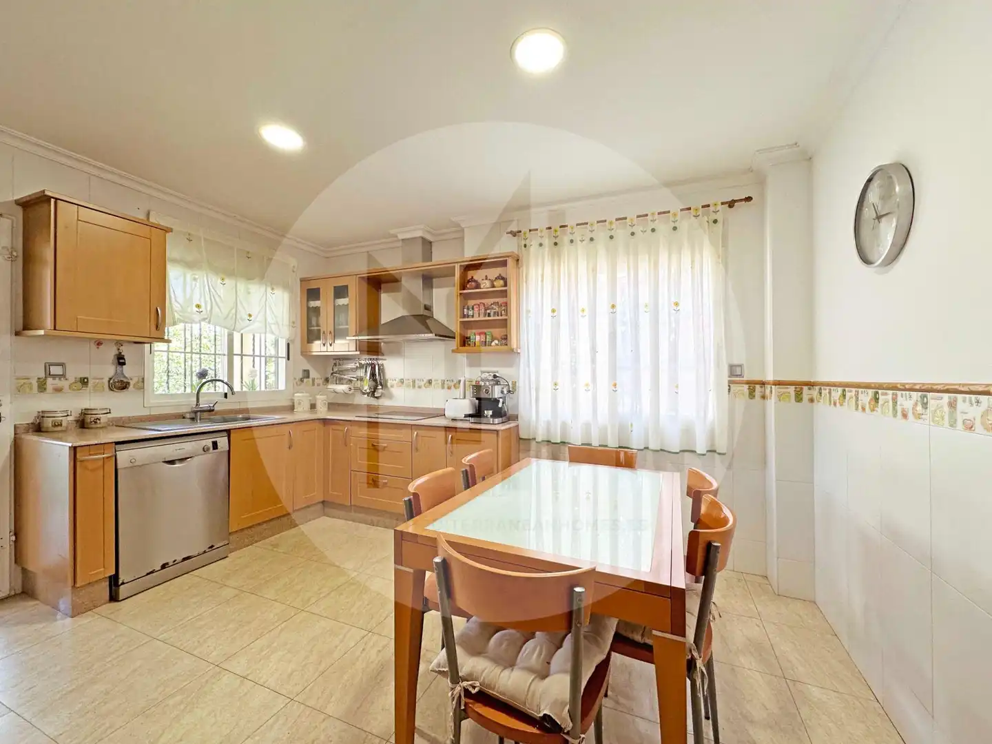 Kitchen of Detached homes for sale in Sagunto / Sagunt  with Private garden, Terrace and Balcony