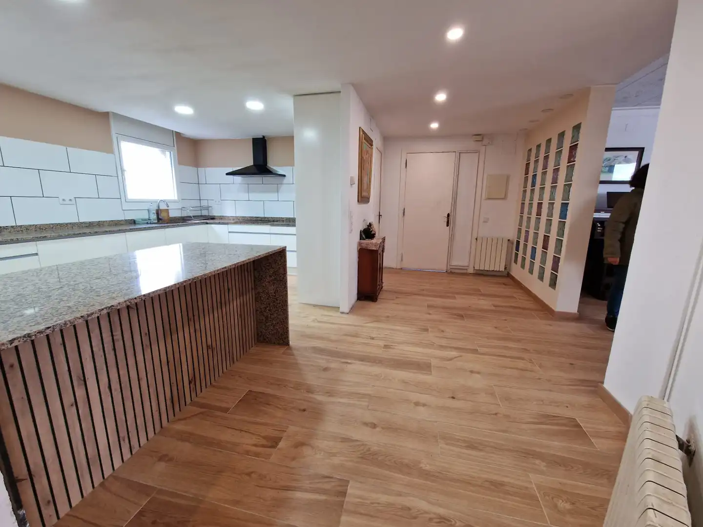 Piso con terraza en venta en Carrer de la Selva, imagen 8
