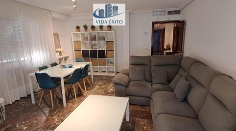 Photo 2 of Flat for sale in Avda de Madrid - Pº de la Estación,  Jaén Capital