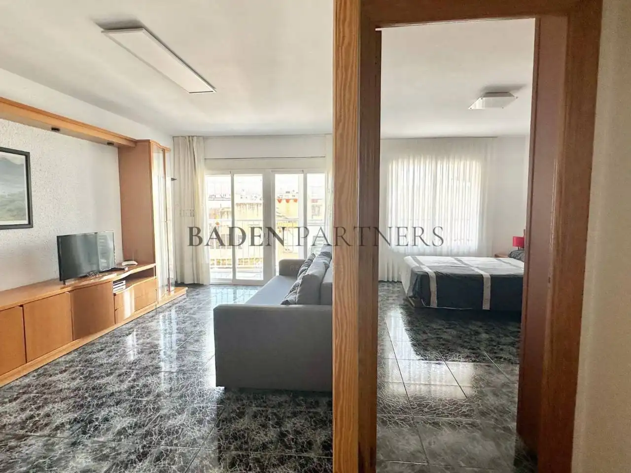Habitación de Piso de alquiler en Vinaròs con Aire acondicionado, Terraza y Amueblado