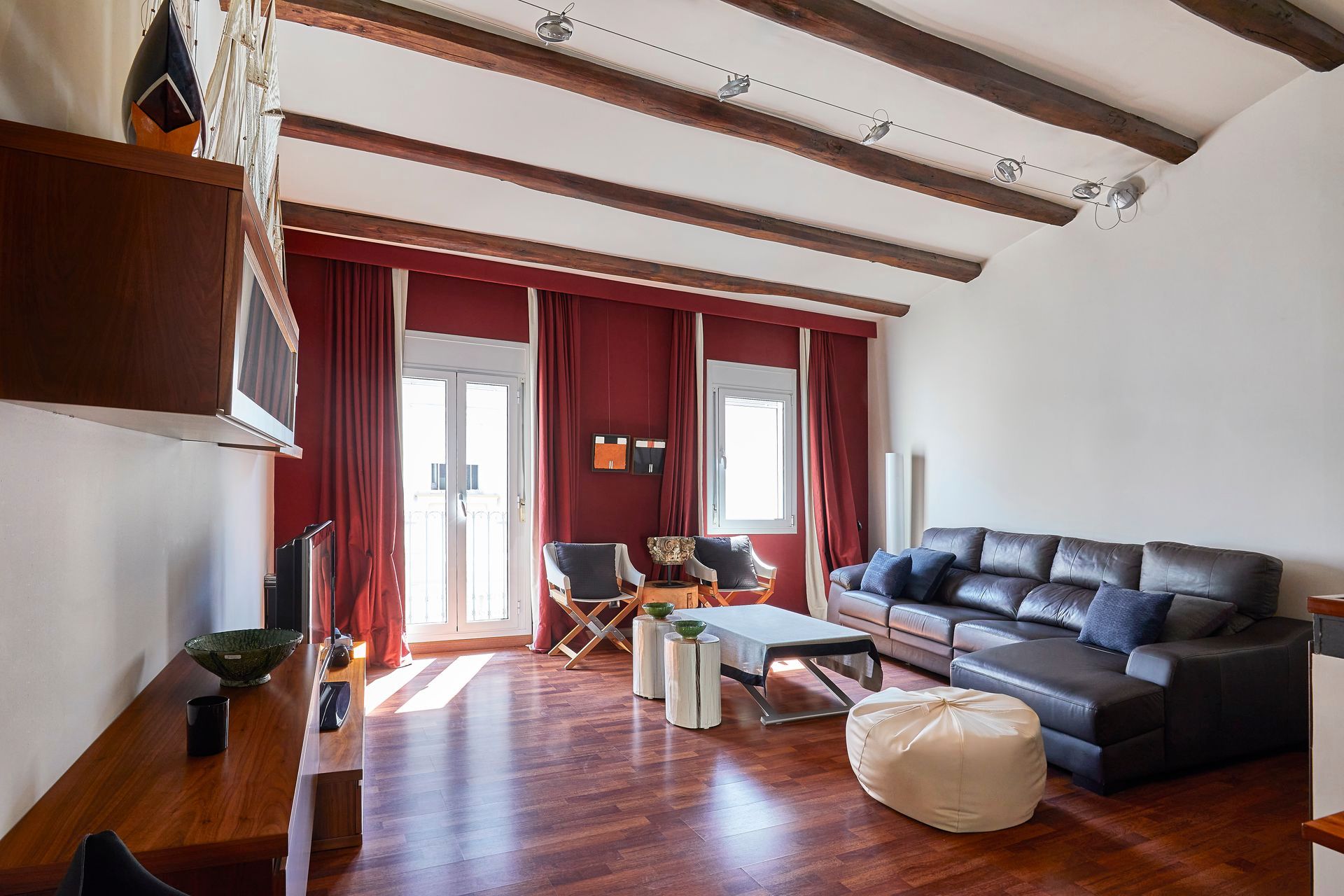 Sala d'estar de Casa o xalet en venda en Badalona amb Aire condicionat, Calefacció i Jardí privat