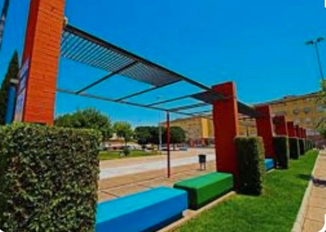 Vista exterior de Pis en venda en Jerez de la Frontera amb Aire condicionat