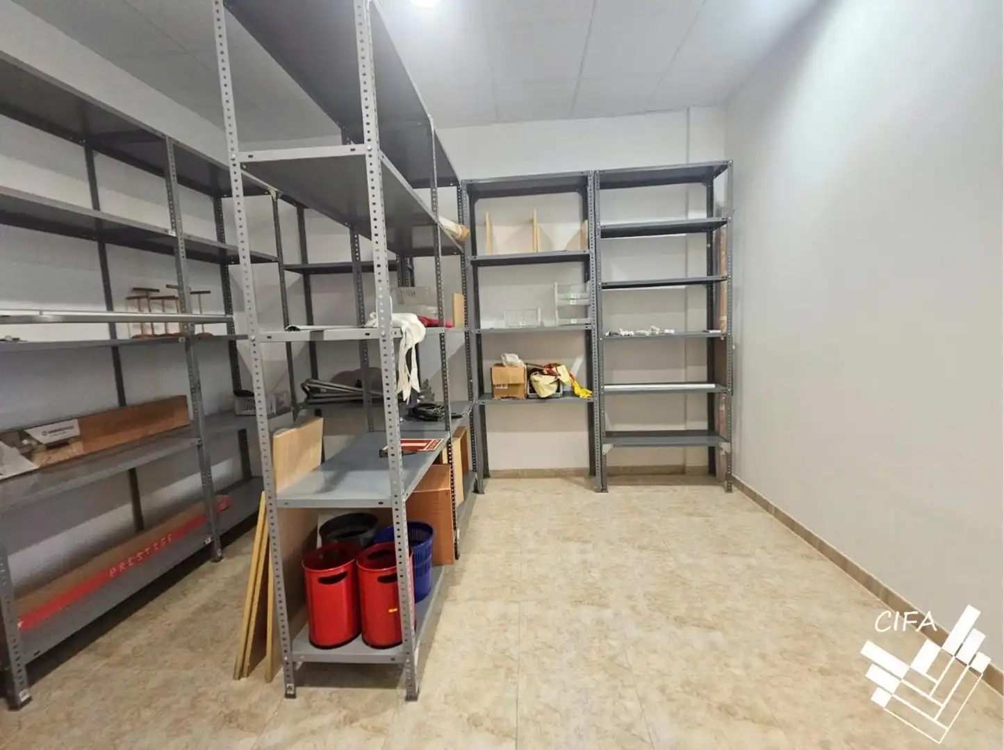 Commercial properties for sale in Benicarló  with Air Conditioner
