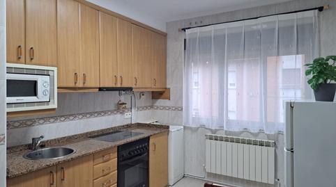 Foto 2 de Piso de alquiler en La Camocha - Cl G-camineros, Vega, Gijón