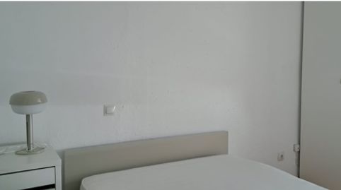 Foto 2 von Wohnung zur Miete in Calle Virgen de Gracia, Goteta, Alicante / Alacant