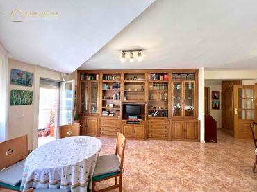 Appartamento con ascensore in vendita a Pintor Sorolla