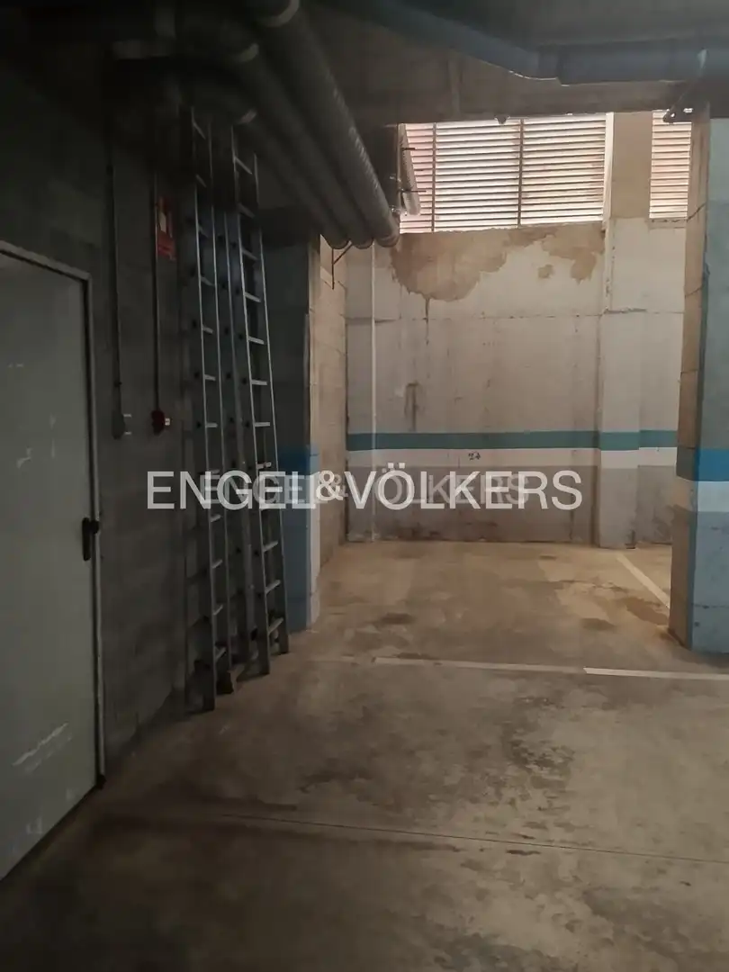 Apartamento en venta en Sant Boi de Llobregat con Aire acondicionado, Calefacción y Parquet