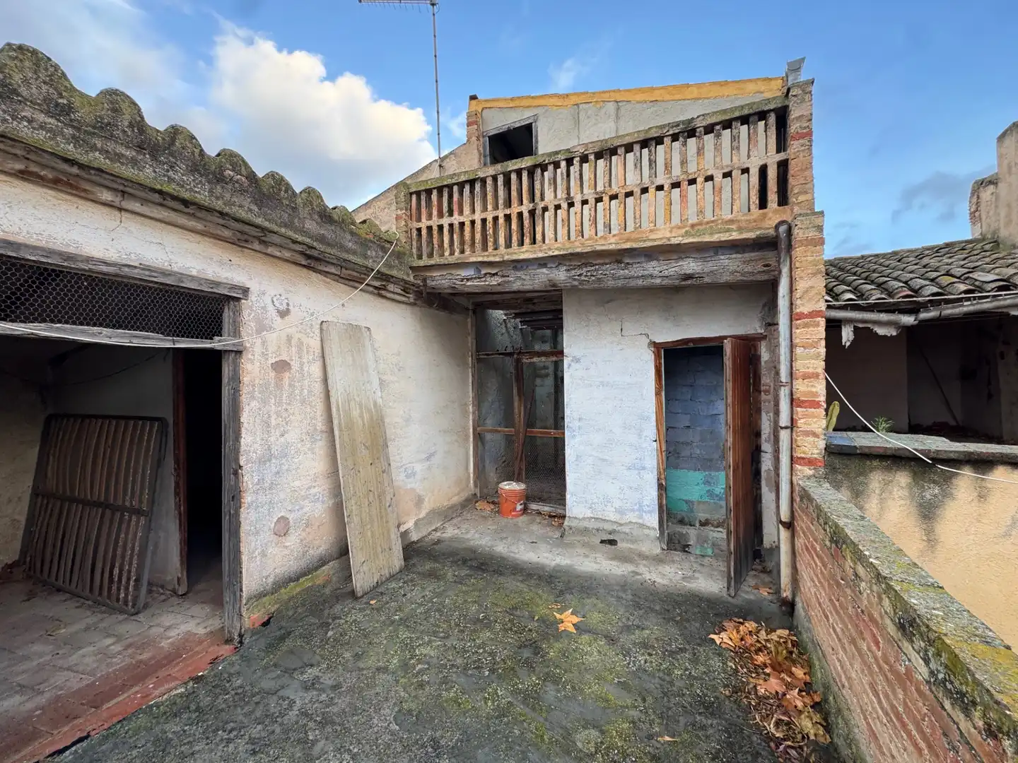 Vista exterior de Finca rústica en venta en Vila-rodona con Terraza