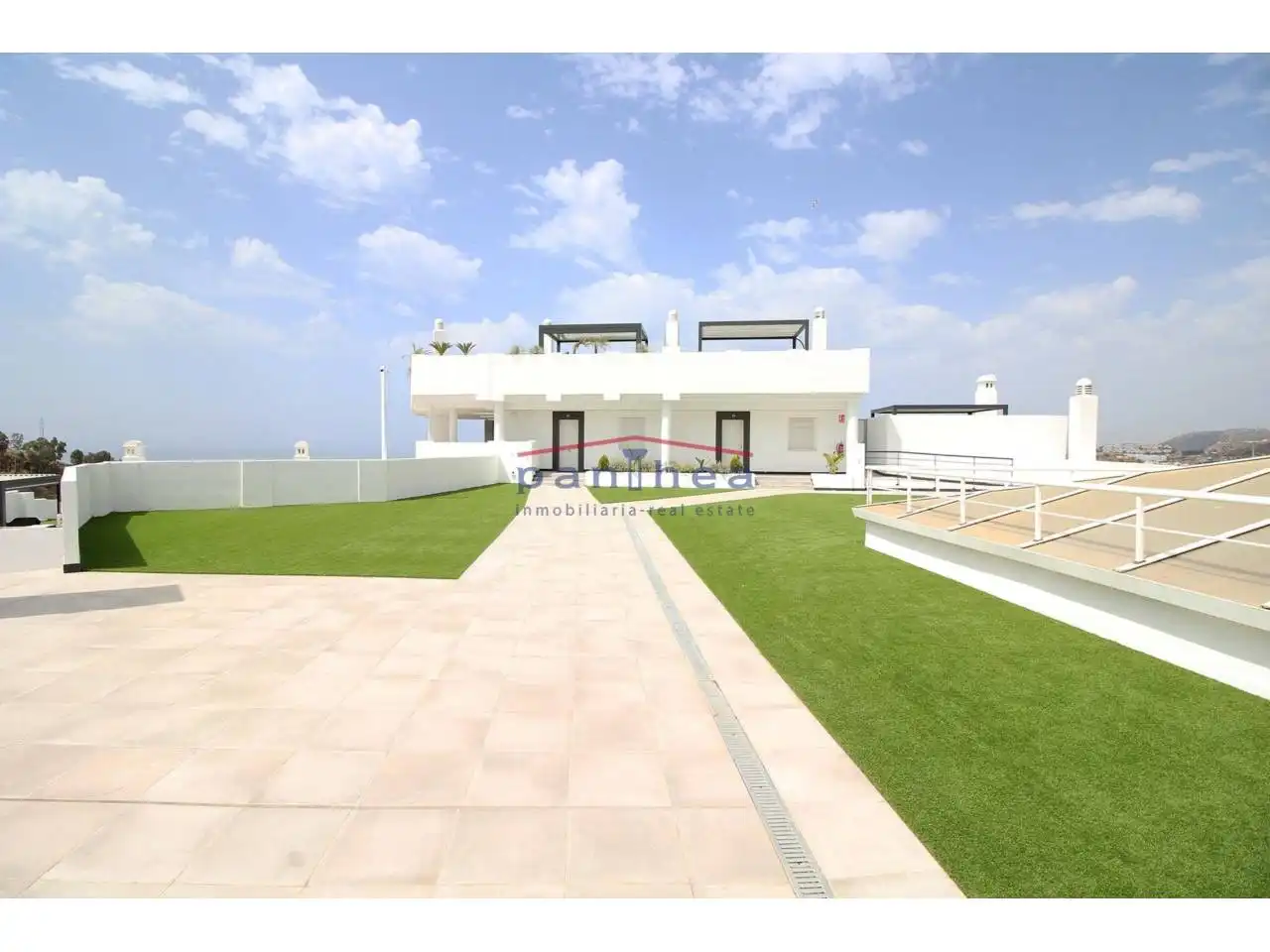 Terraza de Piso en venta en Rincón de la Victoria con Aire acondicionado, Terraza y Piscina comunitaria