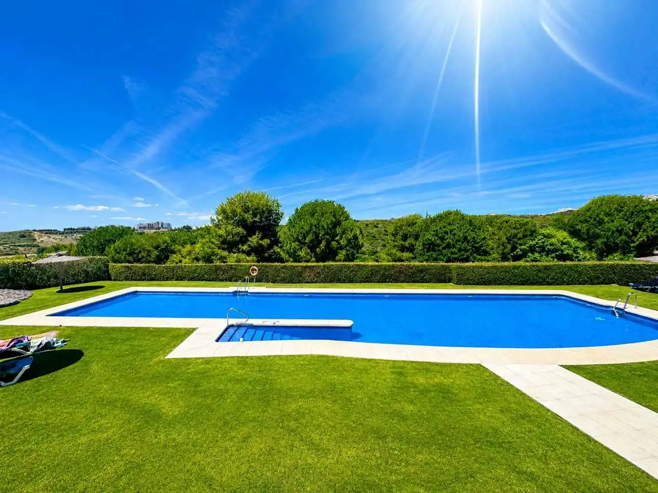 Piscina de Ático en venta en Casares con Aire acondicionado, Calefacción y Terraza