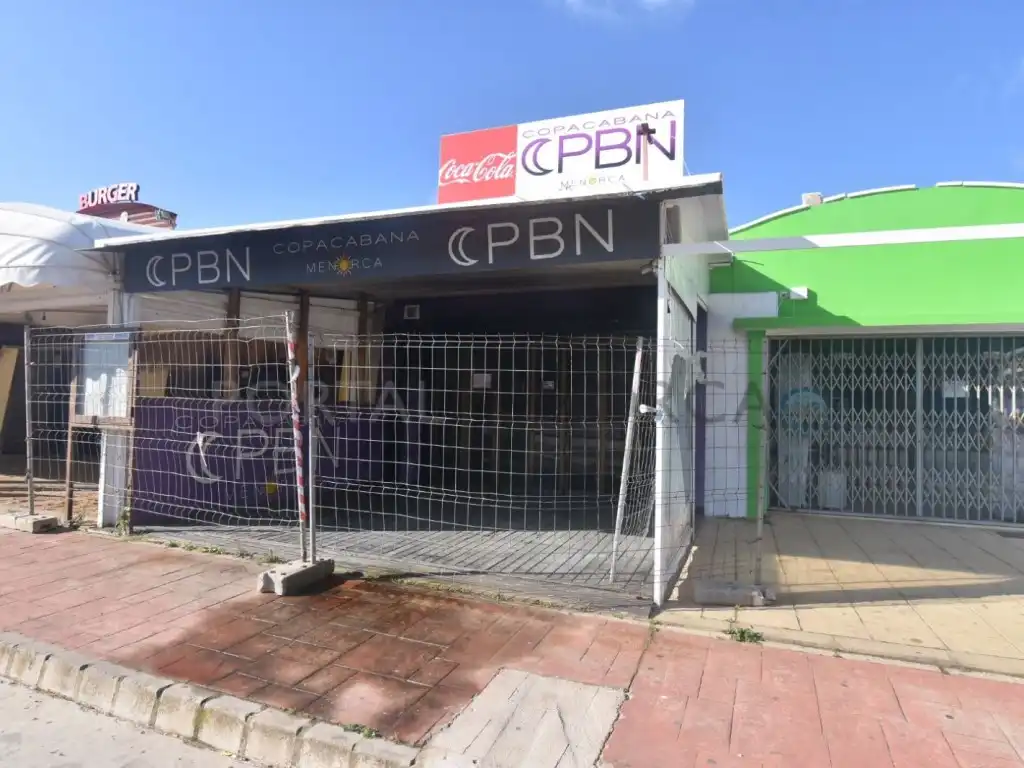 Local en venta en Alaior