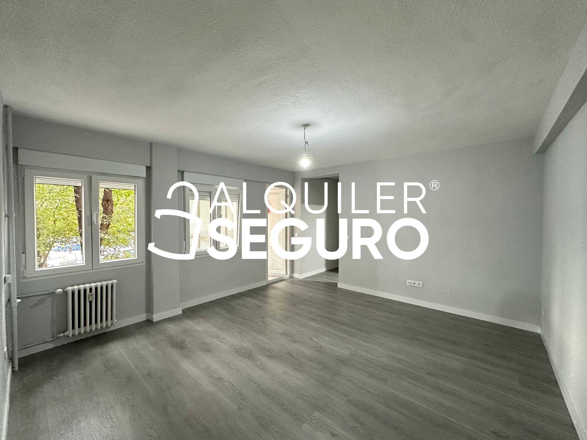 Bedroom of Flat to rent in  Madrid Capital  with Heating and Terrace
