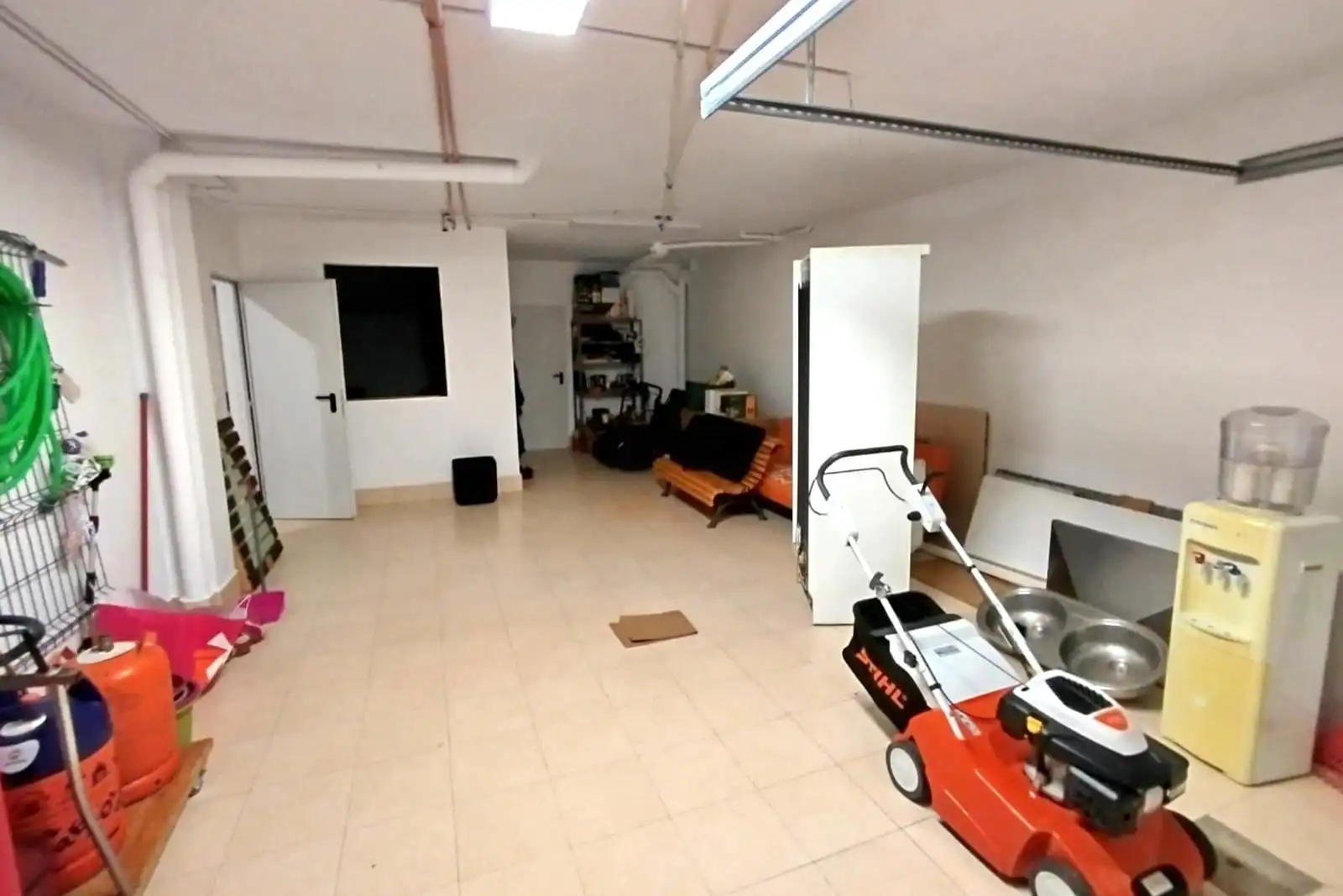 Casa adosada en venta en Valverde de la Virgen con Calefacción, Jardín privado y Parquet