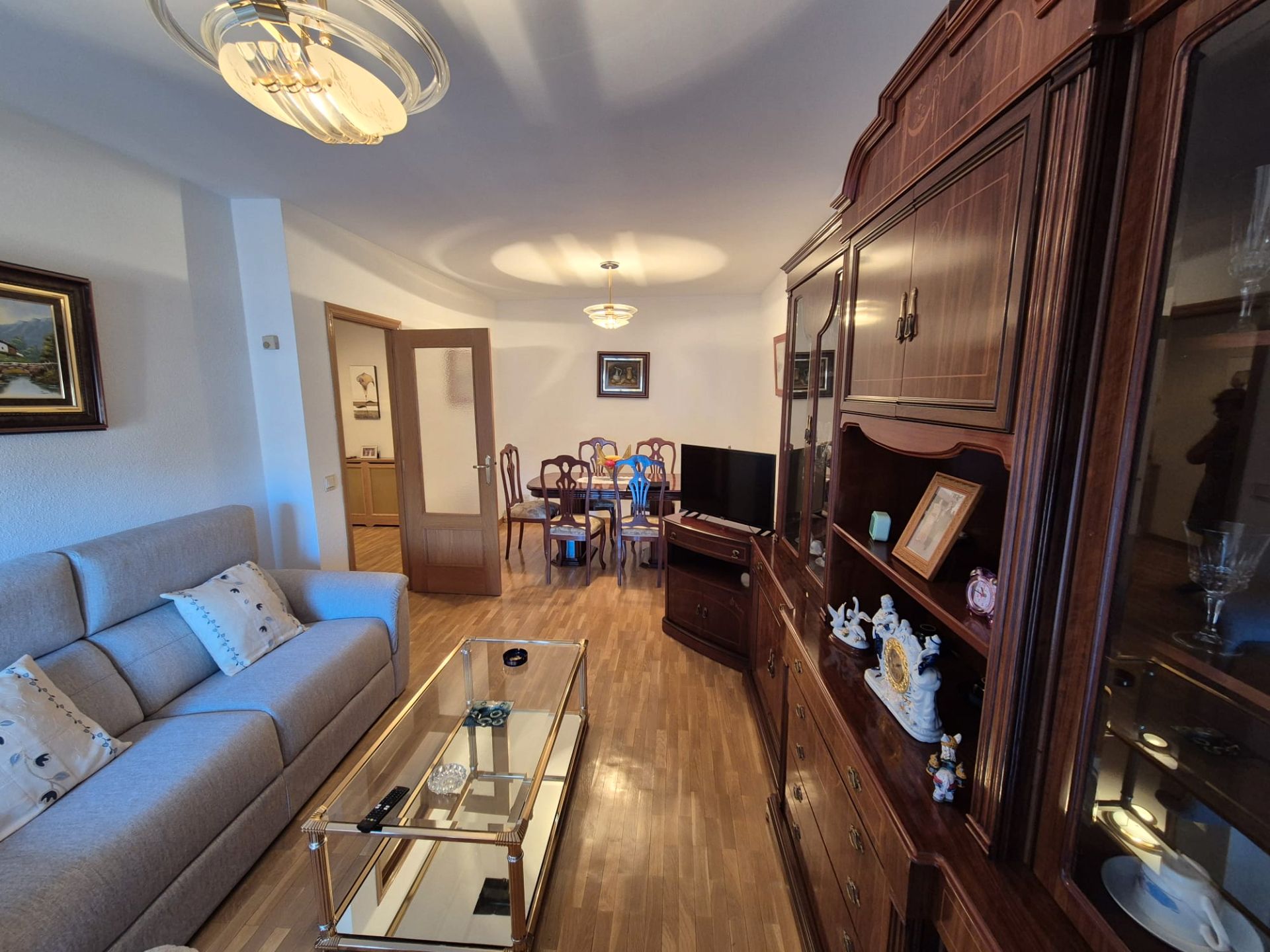 Living room of Flat for sale in Palencia Capital  with Heating, Parquet flooring and Terrace