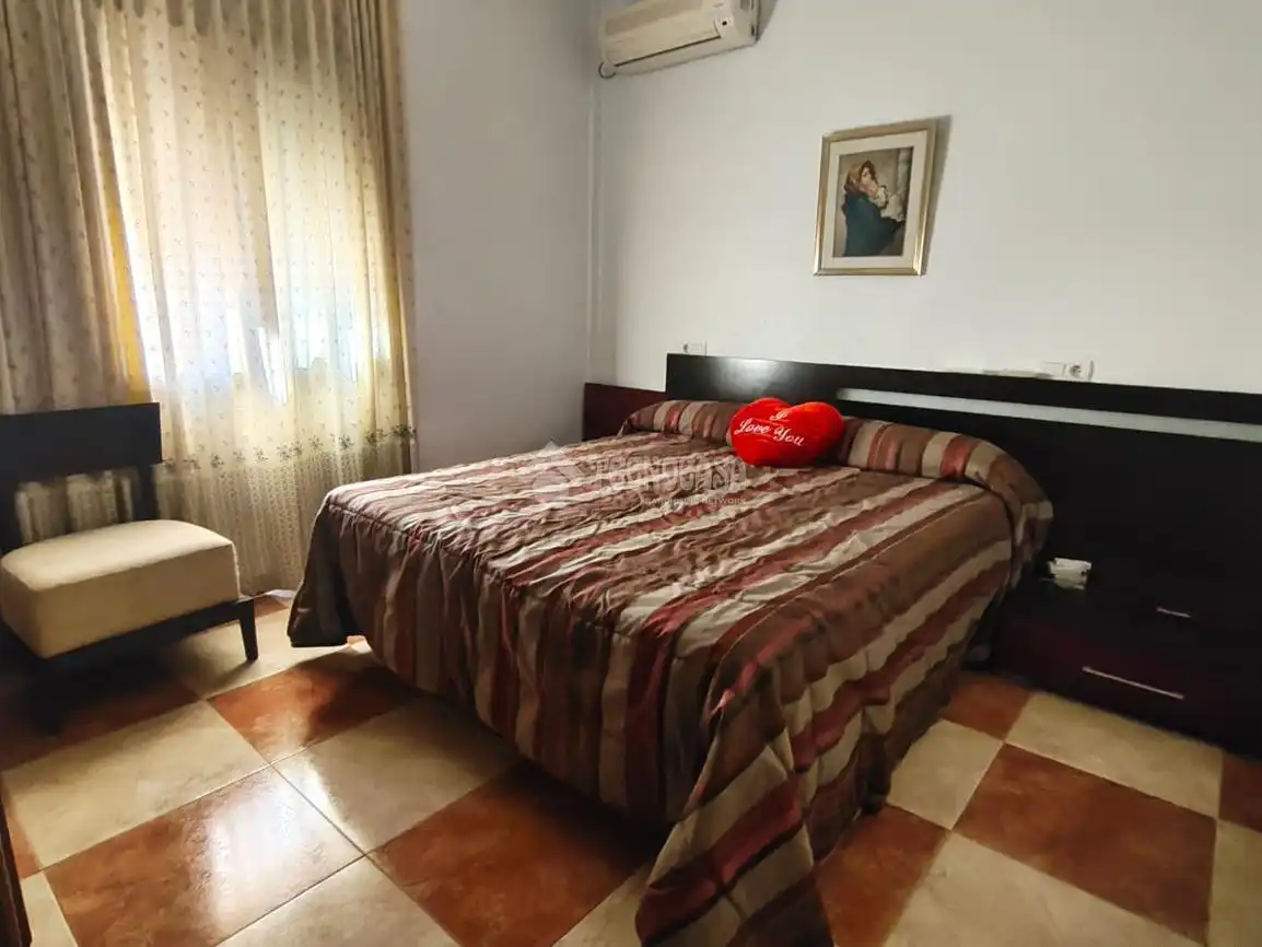 Dormitori de Casa adosada en venda en La Carolina amb Moblat