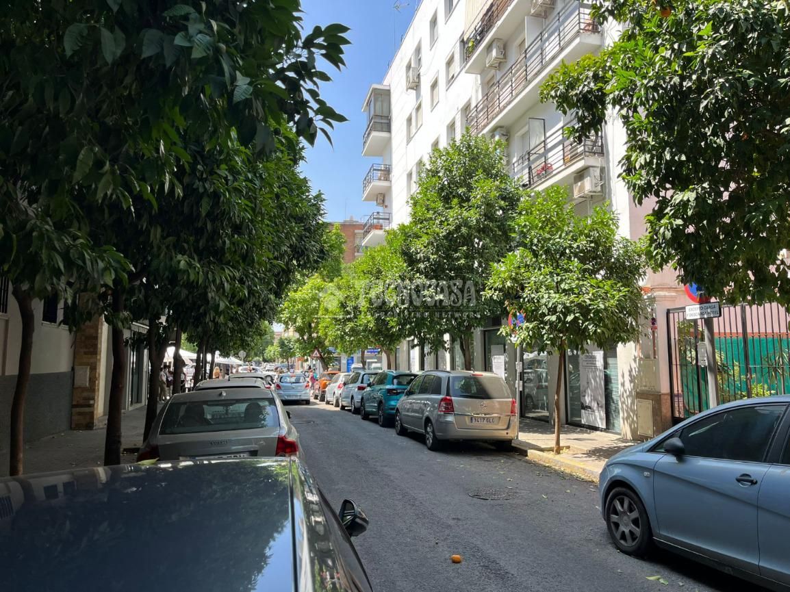 Flat for sale in C/ Beatriz de Suabia, Barrio del Nervión, Nervión