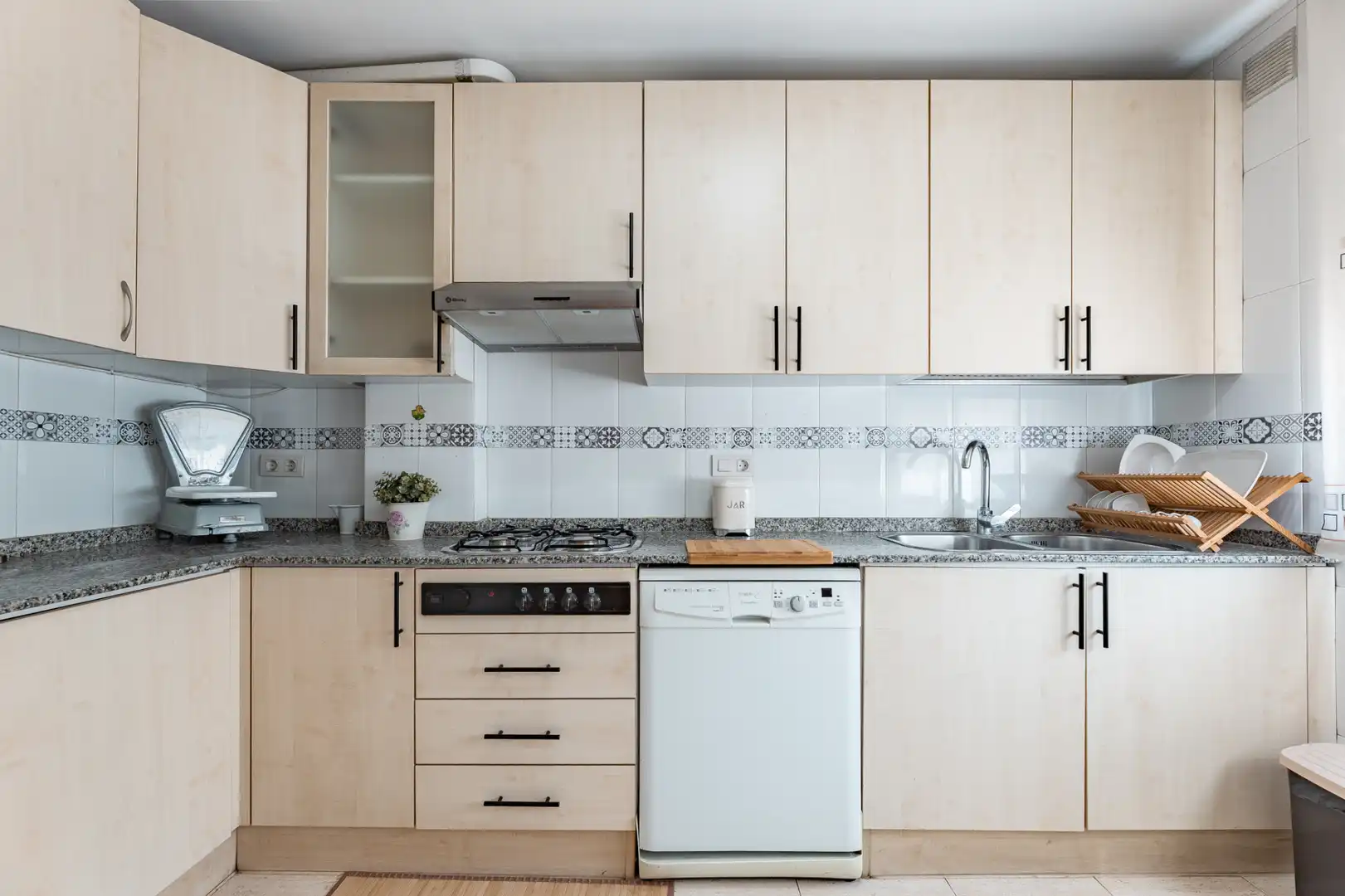 Cocina de Casa adosada en venta en Martorell con Aire acondicionado, Calefacción y Jardín privado