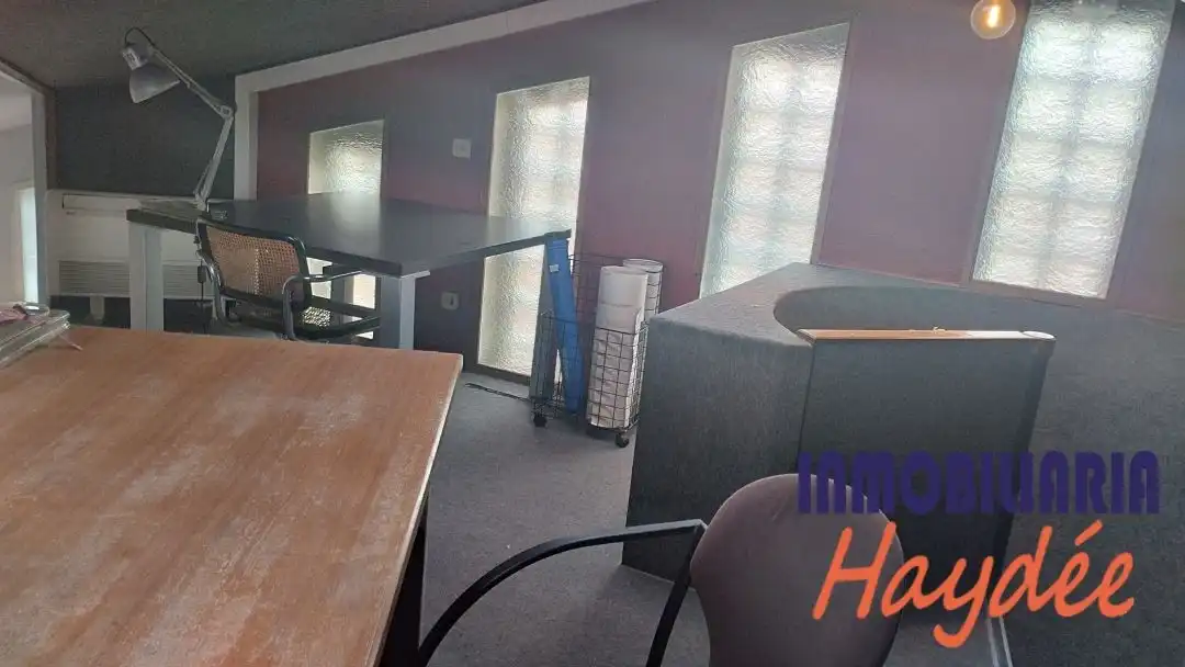 Office for sale in Getxo   with Air Conditioner, Heating and Storage room