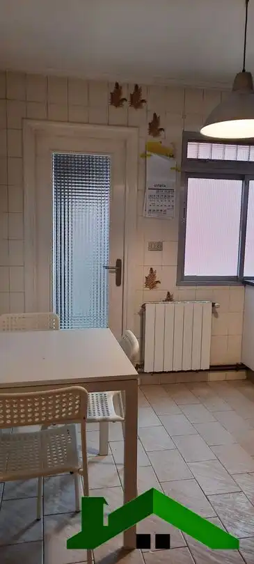 Küche von Wohnung zur Miete in Bilbao  mit Heizung und Balkon