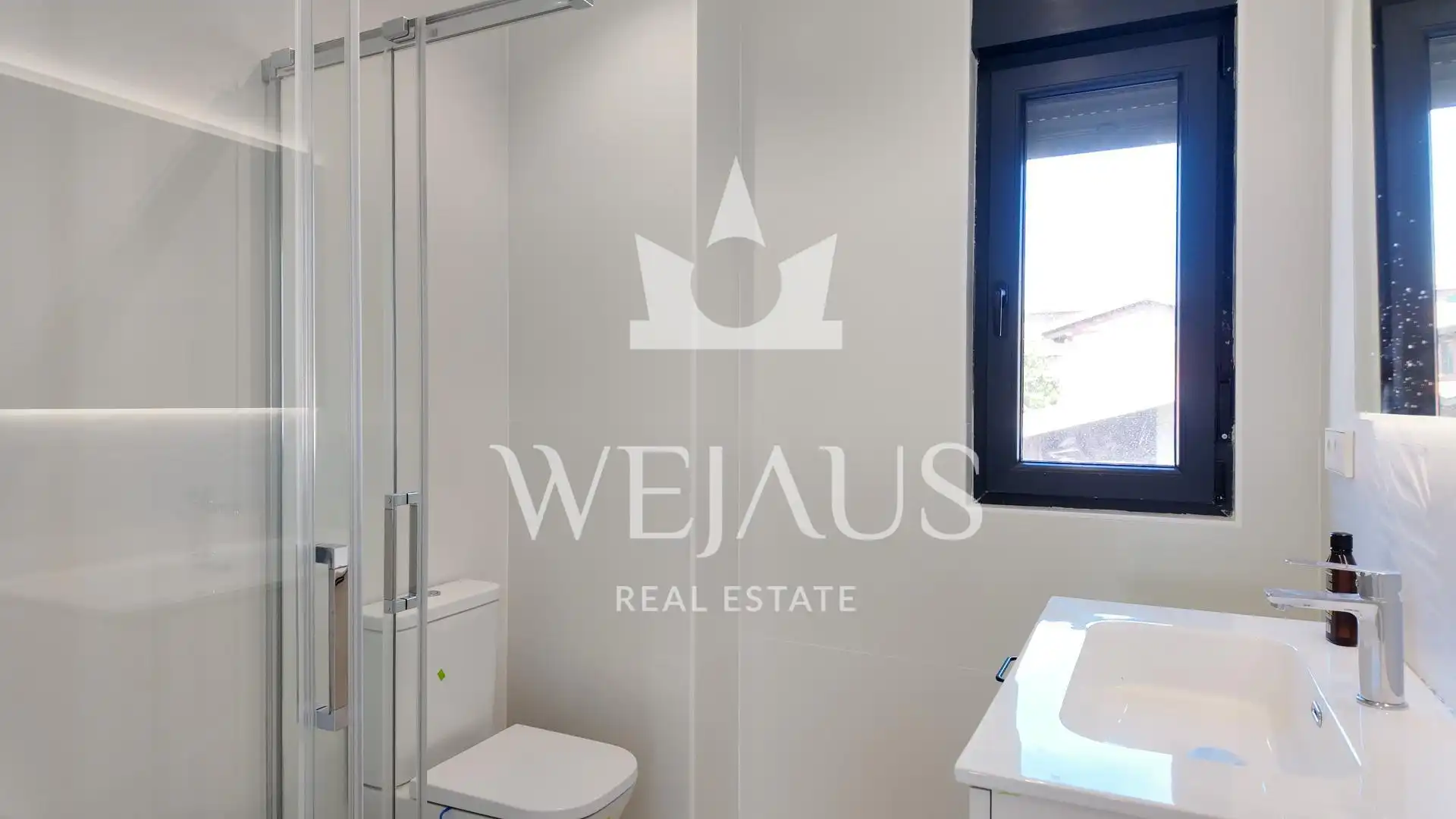 Bathroom of Houses for sale in Piélagos  with Heating, Terrace and Storage room