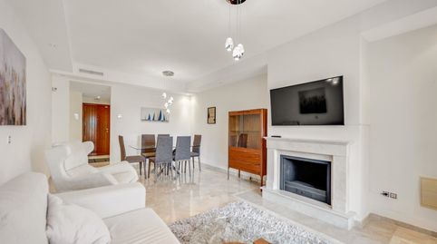 Photo 5 of Ground floor for rent in Los Naranjos, Marbella