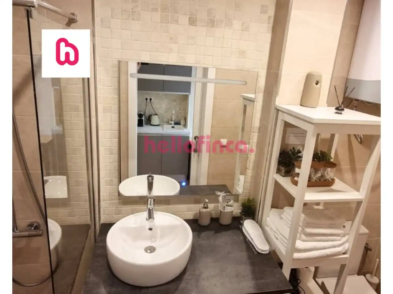 Baño de Piso en venta en Alicante / Alacant con Aire acondicionado, Terraza y Amueblado