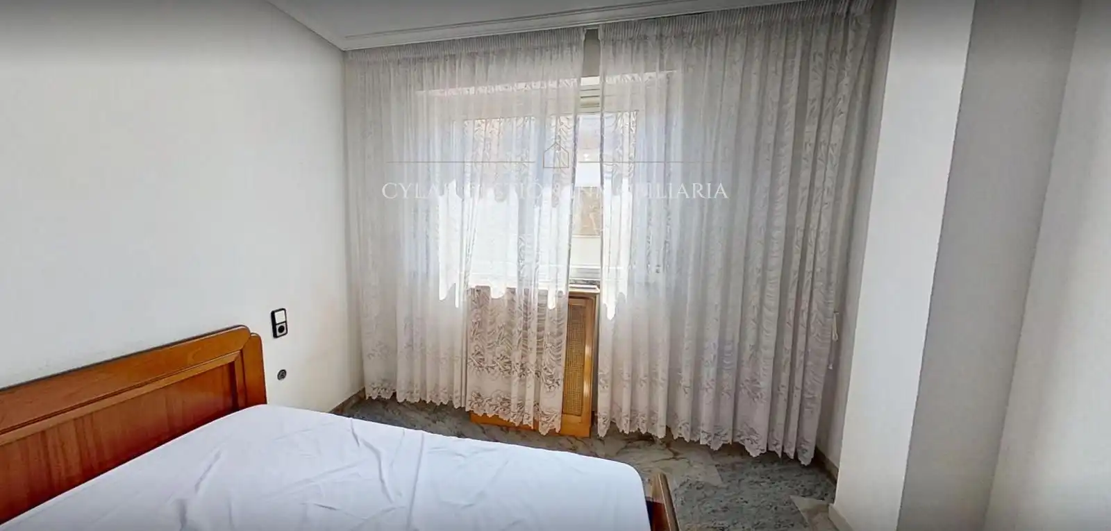 Habitación de Piso en venta en Salamanca con Calefacción, Terraza y Piscina