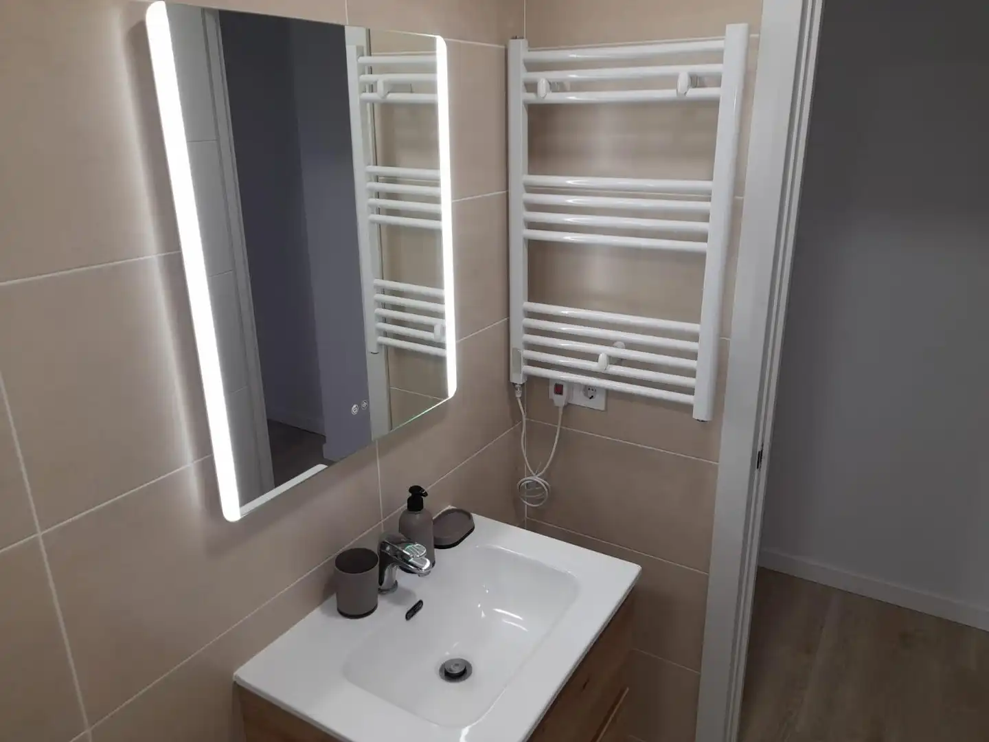 Bany de Pis en venda en Valencia amb Aire condicionat, Terrassa i Balcó