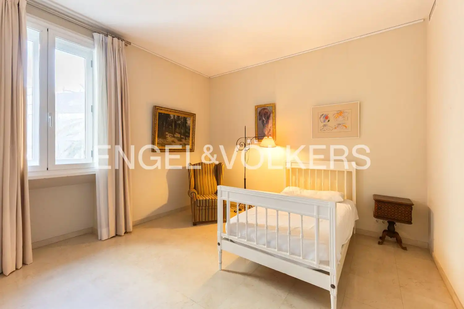Habitación de Piso en venta en Valencia con Aire acondicionado, Calefacción y Balcón