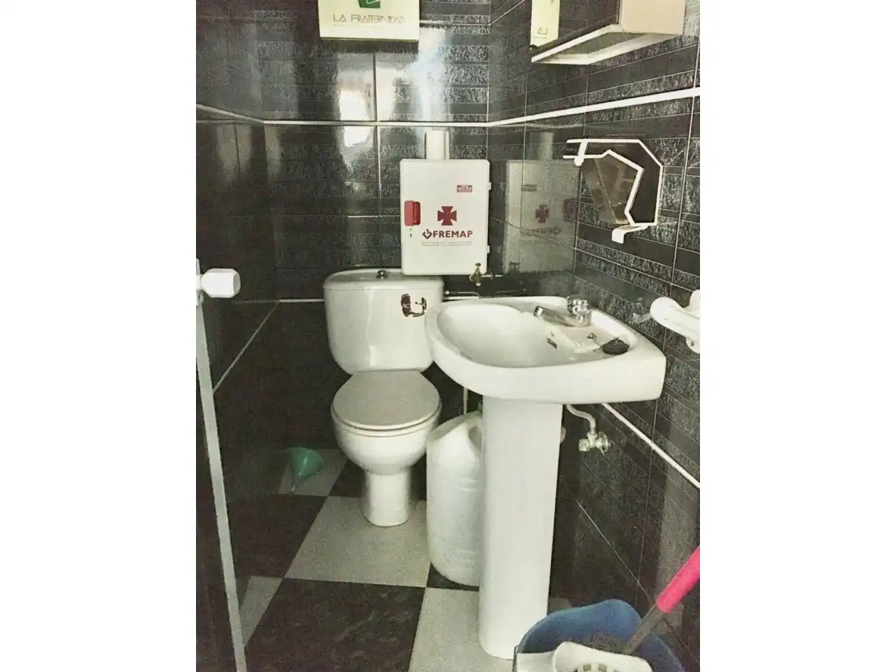 Local comercial en venda a Baena, imagen 4