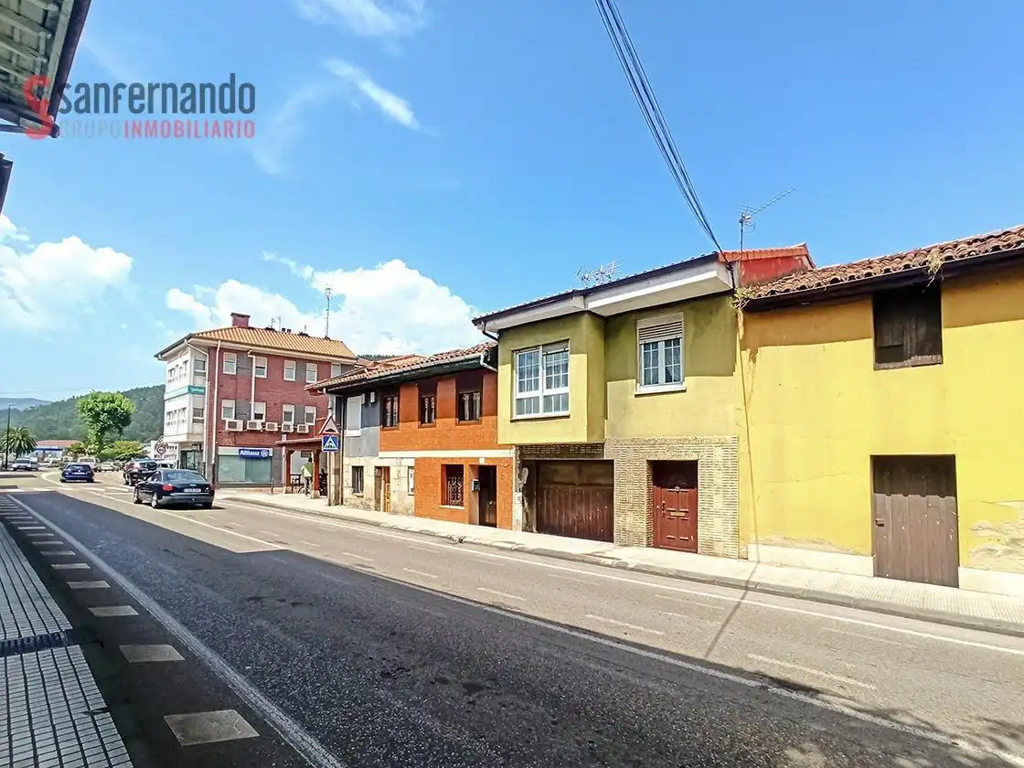 Vista exterior de Casa o chalet en venta en Cartes con Calefacción, Jardín privado y Terraza