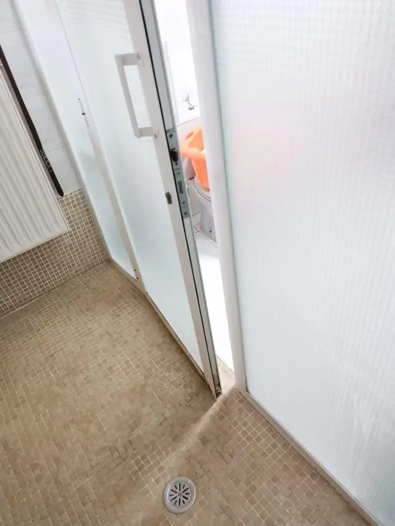 Bathroom of Houses for sale in Confrides  with Air Conditioner, Heating and Terrace