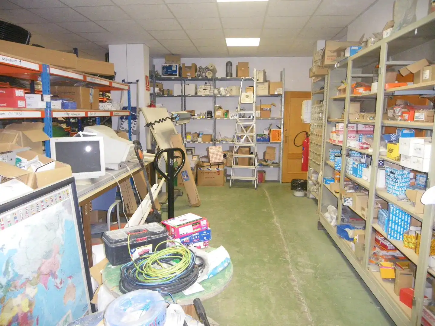 Local comercial en venda a Utiel, imagen 3