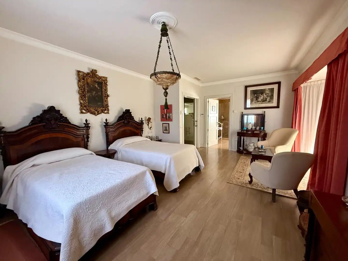 Dormitori de Casa o xalet en venda en El Puerto de Santa María amb Aire condicionat, Jardí privat i Terrassa