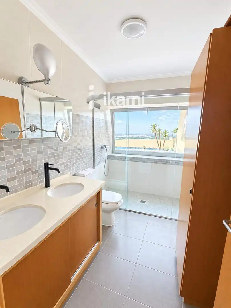 Detached homes for sale in Pedreguer, Alicante