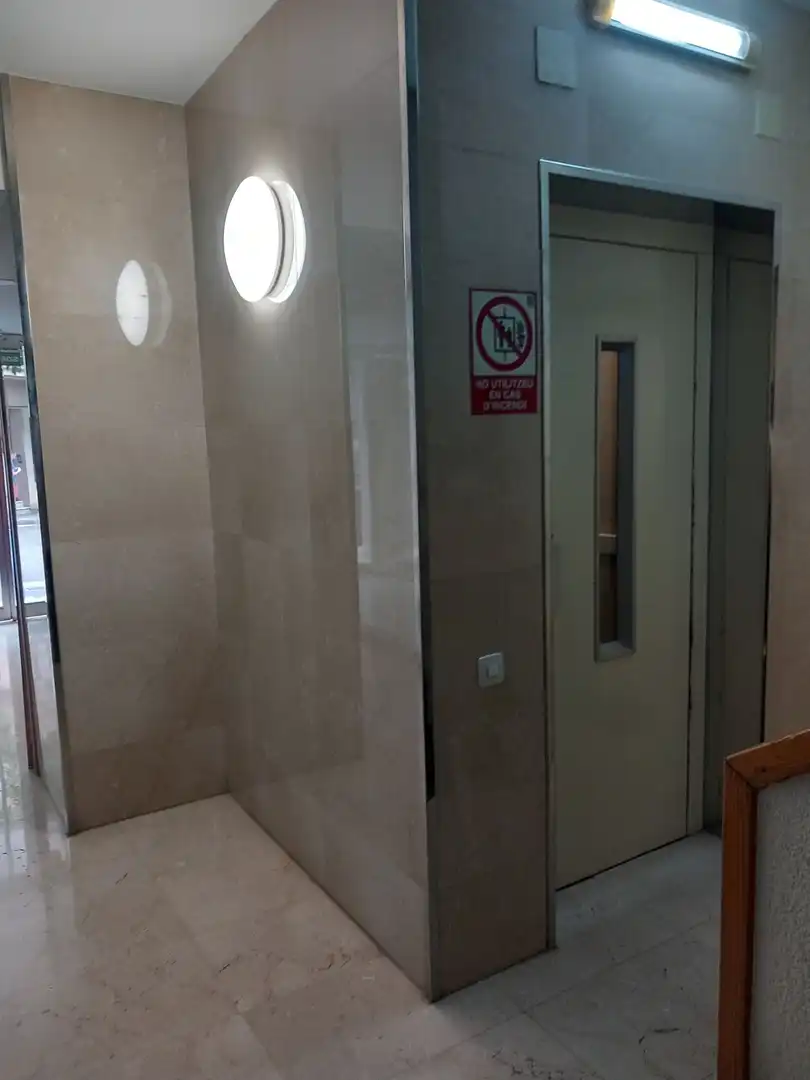 Baño de Local en venta en Barcelona