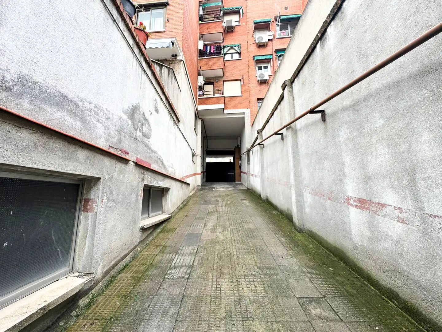 Aparcament de Garatge en venda en Madrid