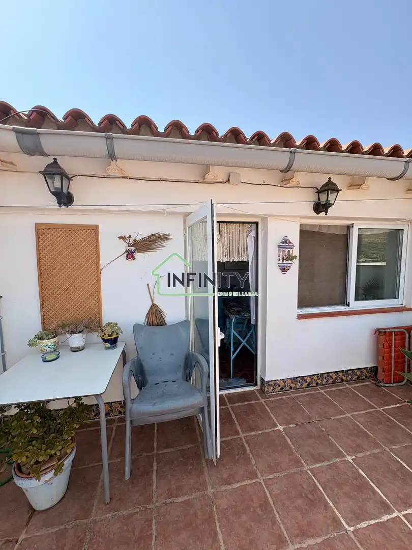 Terrassa de Casa o xalet en venda en Vilallonga / Villalonga amb Aire condicionat, Calefacció i Moblat