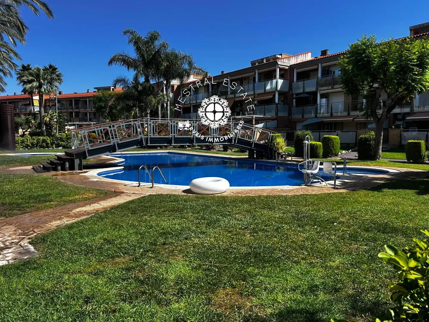 Piscina de Pis en venda en Cambrils amb Aire condicionat, Terrassa i Piscina