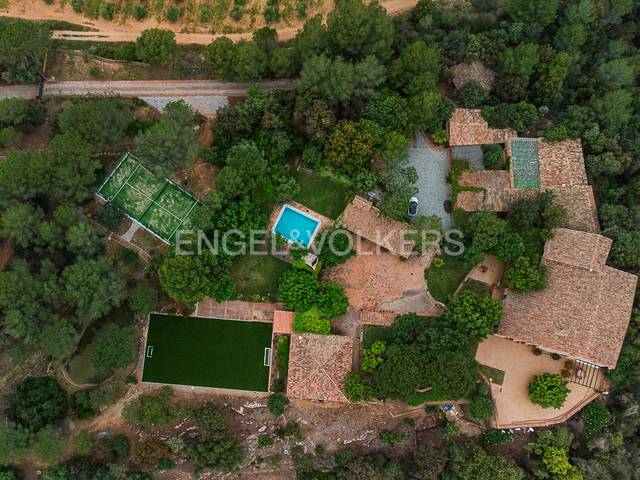 Edificio en Alquiler en El Bruc