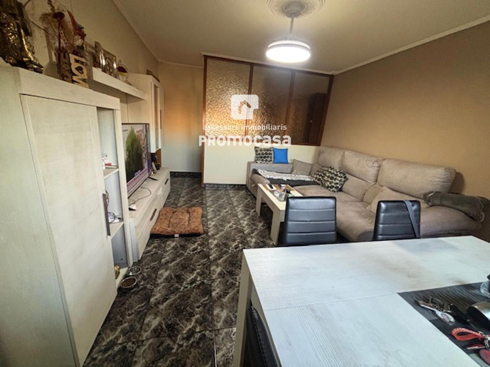 Flat for sale in Badia del Vallès