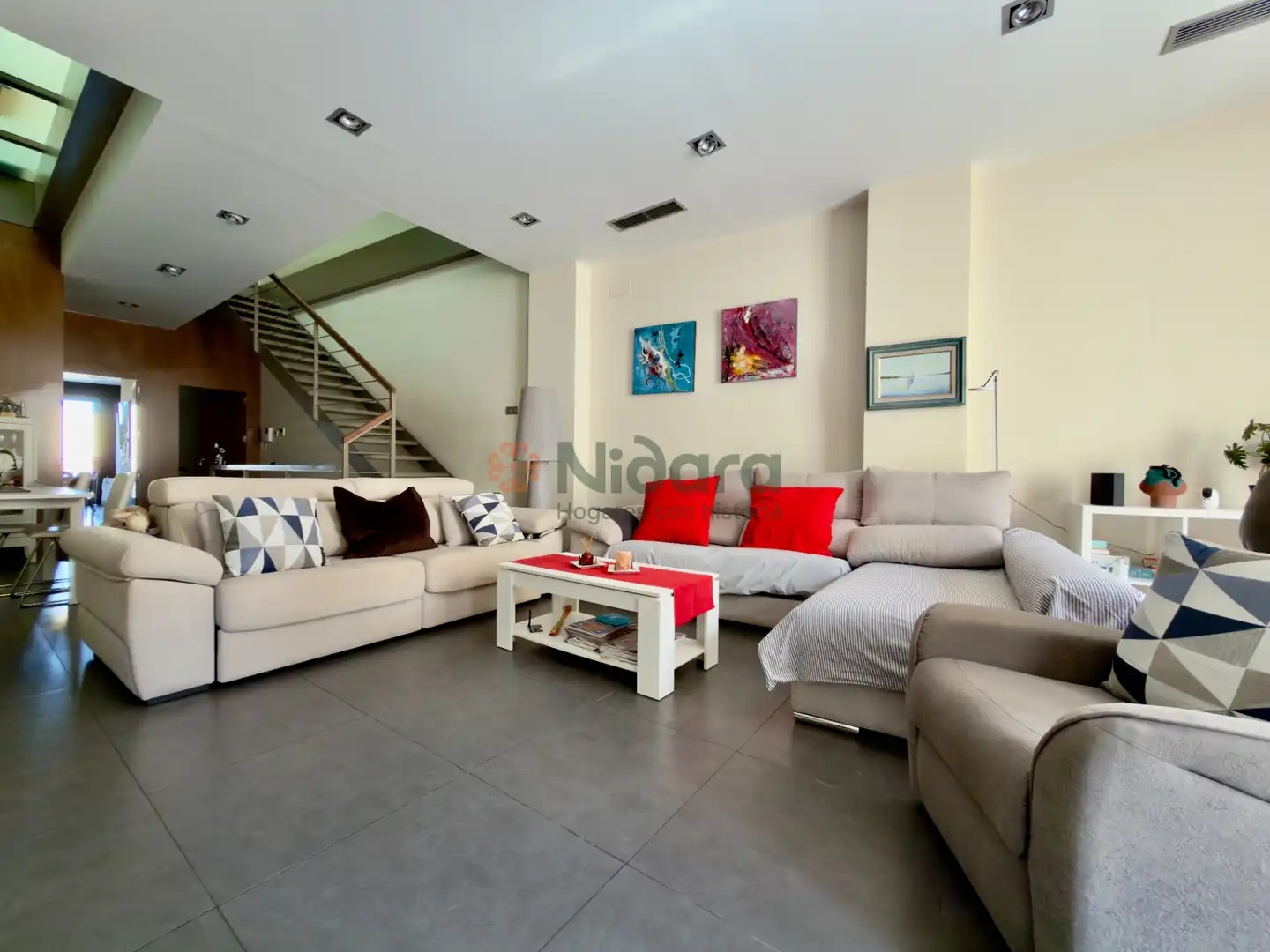 Sala de estar de Casa o chalet en venta en Martorell, Barcelona