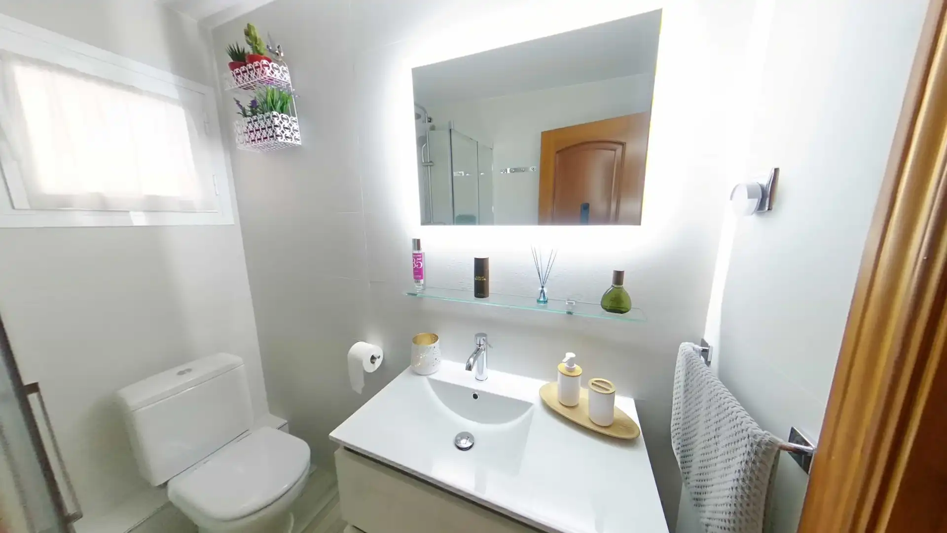 Bathroom of Houses for sale in Sabadell  with Air Conditioner, Heating and Private garden