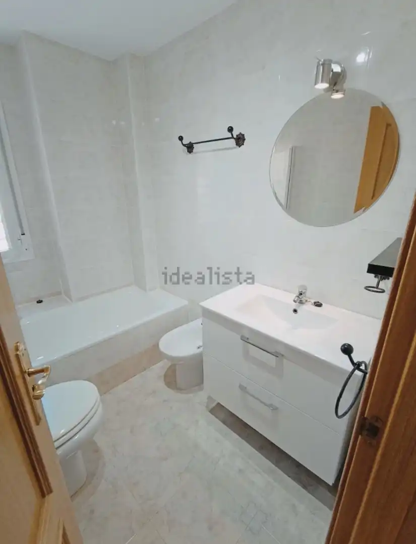 Flat for rent in Calle Murillo, 26, Centro