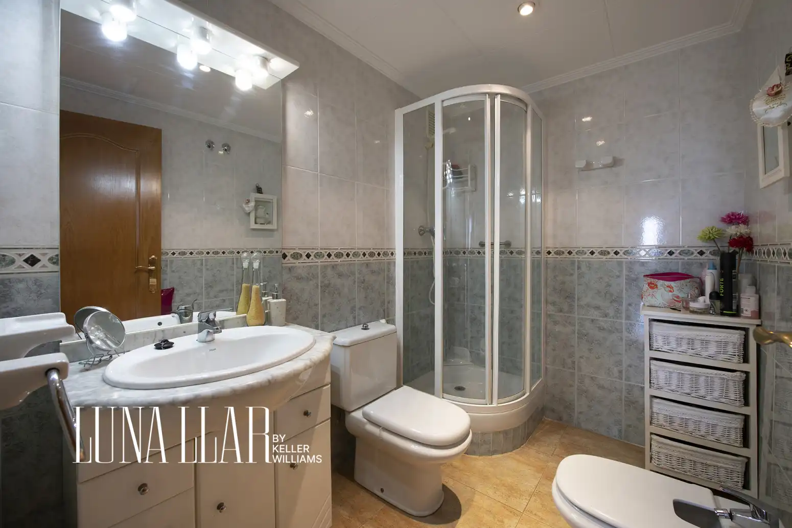 Baño de Ático en venta en Viladecans con Aire acondicionado, Calefacción y Terraza