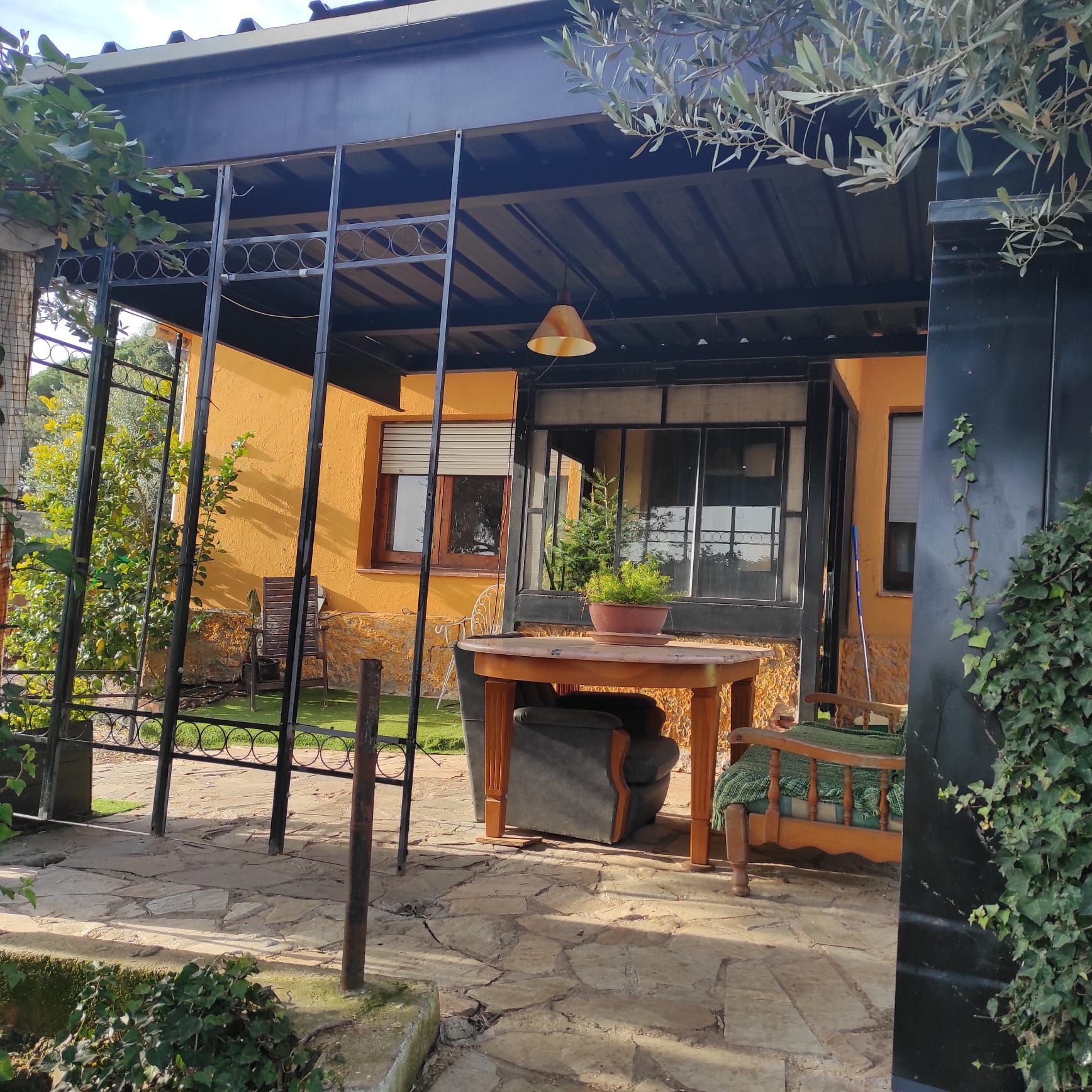 Terrace of House or chalet for sale in Riells i Viabrea  with Air Conditioner, Heating and Private garden