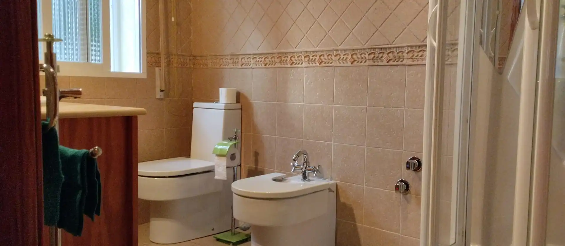 Bathroom of Houses for sale in Carabaña  with Air Conditioner, Heating and Private garden